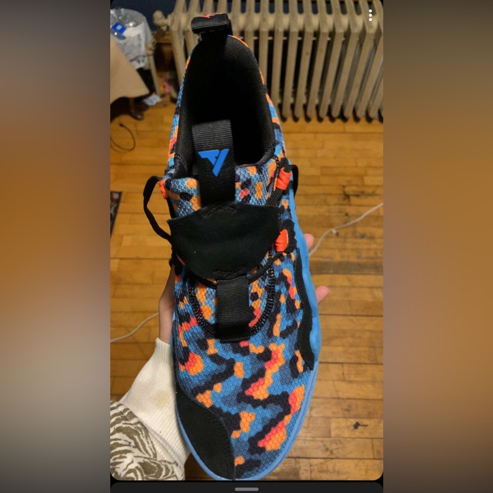 trae young basketball shoes